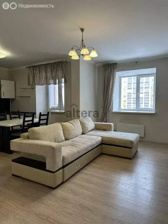 3-комнатная квартира: Казань, улица Академика Лаврентьева, 9 (91.8 м) - Фото 1