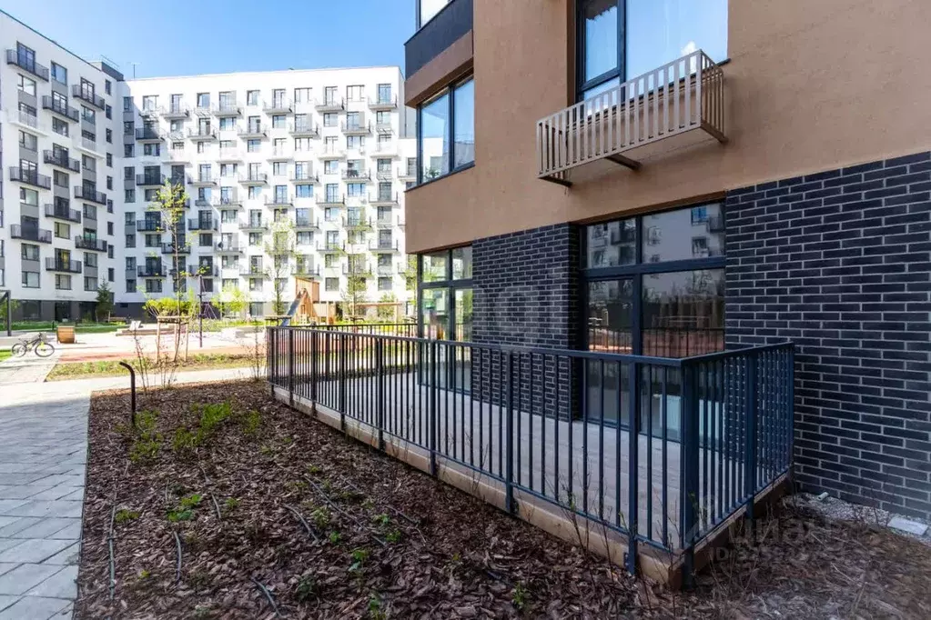 3-к кв. Тюменская область, Тюмень ул. Василия Подшибякина, 11 (86.7 м) - Фото 1