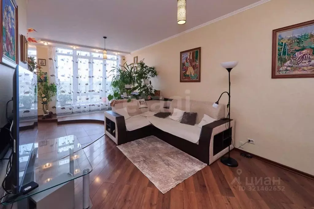 4-к кв. Кемеровская область, Кемерово бул. Строителей, 53А (135.6 м) - Фото 1