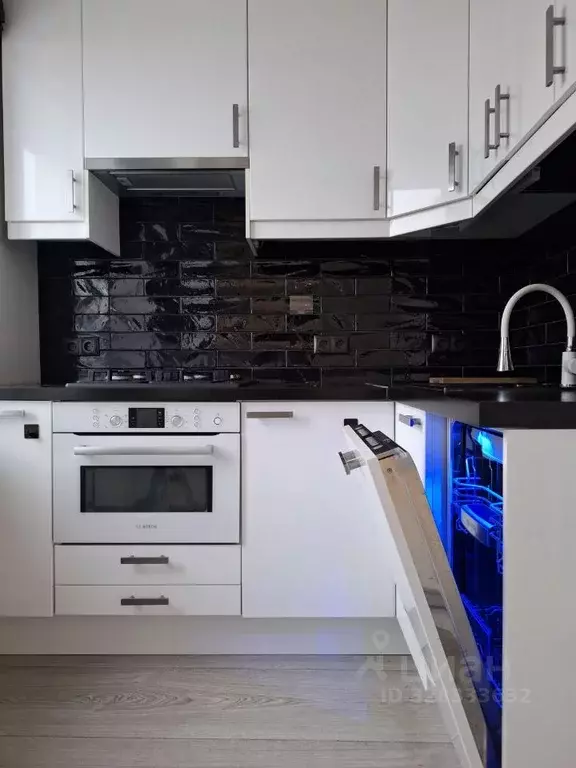 2-к кв. Москва ул. Бутырский Вал, 30 (65.7 м) - Фото 1