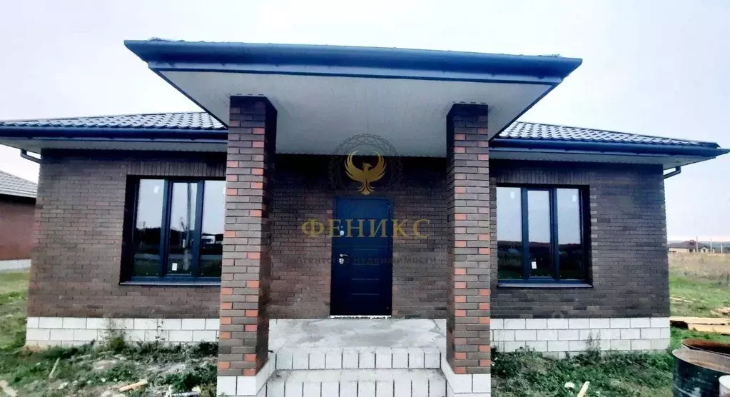 Дом в Белгородская область, Белгородский район, с. Стрелецкое ул. ... - Фото 1