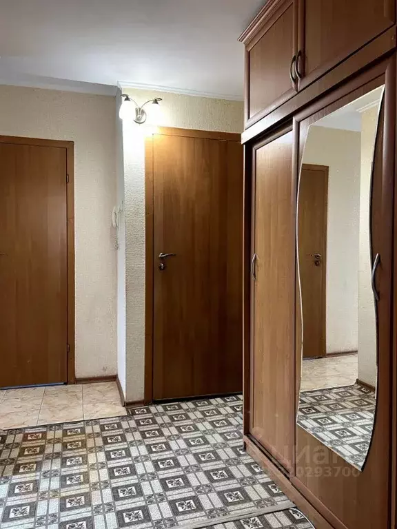 3-к кв. Крым, Симферополь ул. Дорожная, 9 (50.4 м) - Фото 1