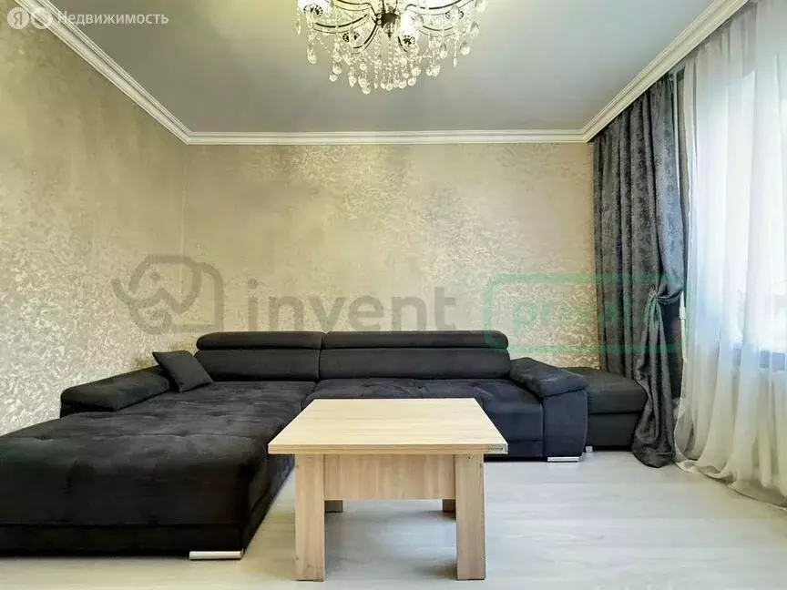 3-комнатная квартира: Калининград, улица Белинского, 55 (66.2 м) - Фото 0
