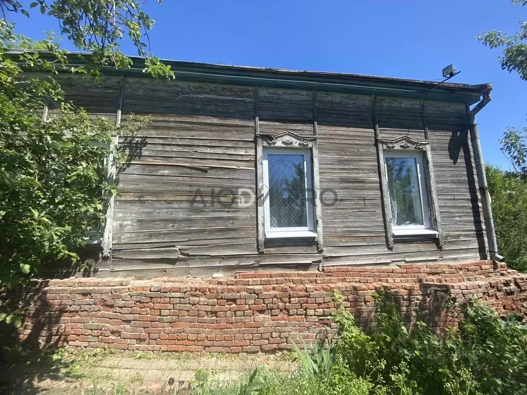 Дом в Саратовская область, Красноармейск Революционная ул., 32 (59 м) - Фото 1