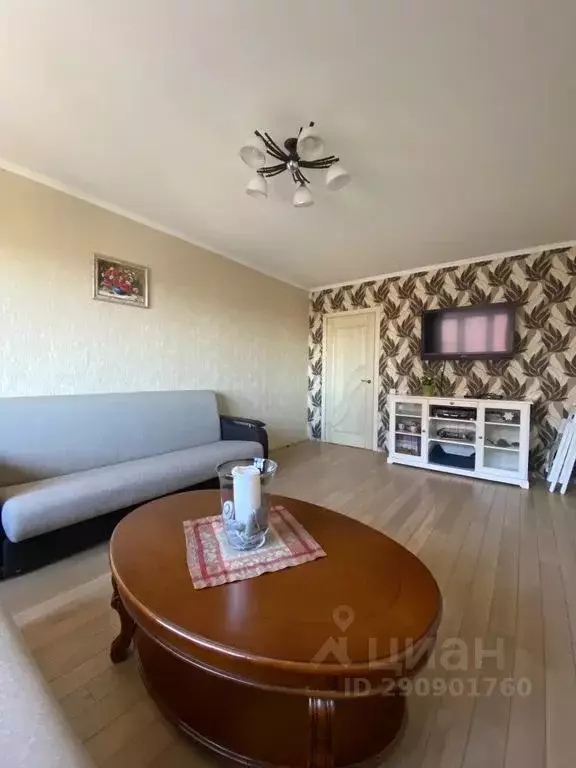 2-к кв. Калининградская область, Янтарный пгт ул. Советская, 110В ... - Фото 1