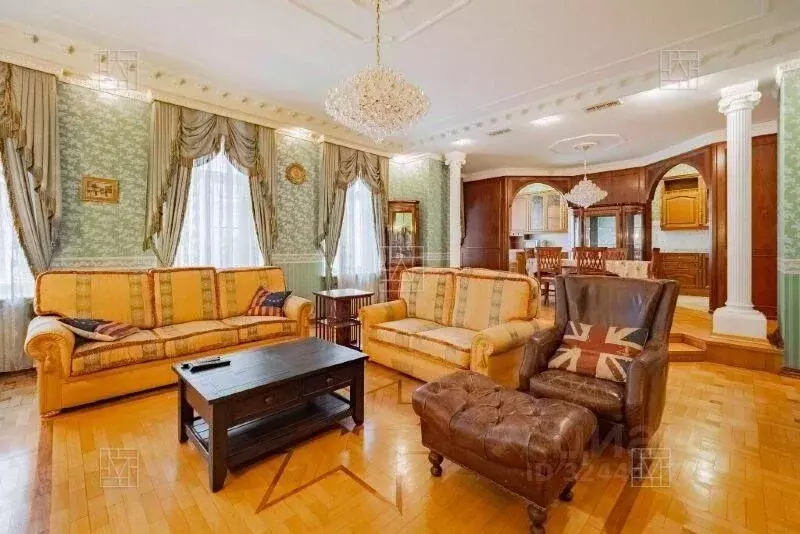 6-к кв. Москва ул. Макаренко, 2/21С1 (205.0 м) - Фото 1