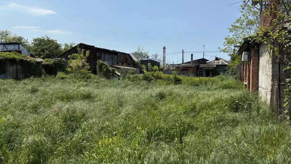 Участок в Краснодарский край, Краснодар Центральный мкр, ул. Братьев ... - Фото 1