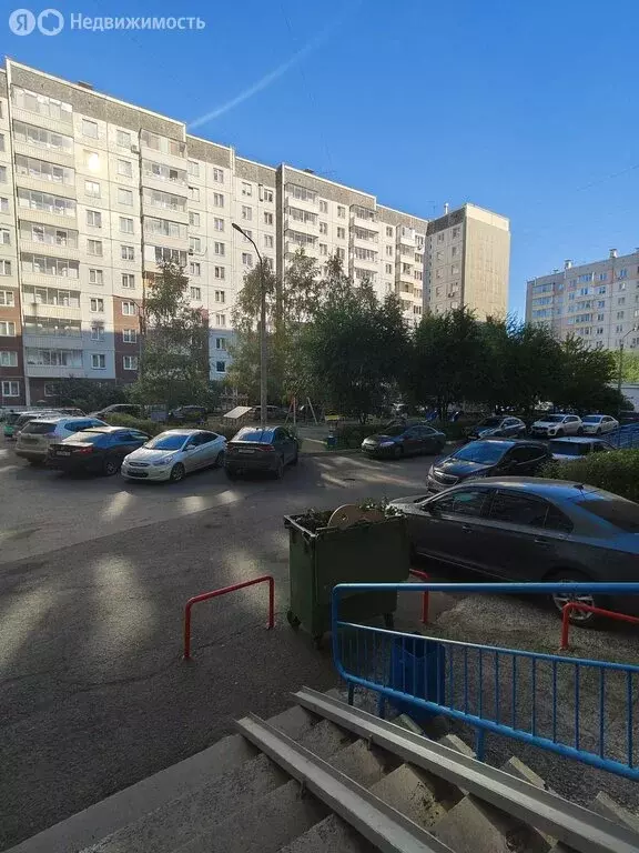 4-комнатная квартира: Красноярск, улица Молокова, 46 (78.7 м) - Фото 1