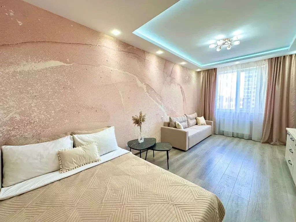 1-к кв. Крым, Симферопольский район, с. Мирное ул. Крымской Весны, 5к1 ... - Фото 1