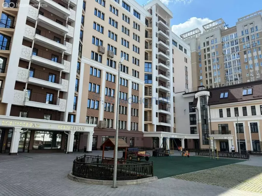 3-комнатная квартира: Нижний Новгород, улица Белинского, 66 (128.9 м) - Фото 0