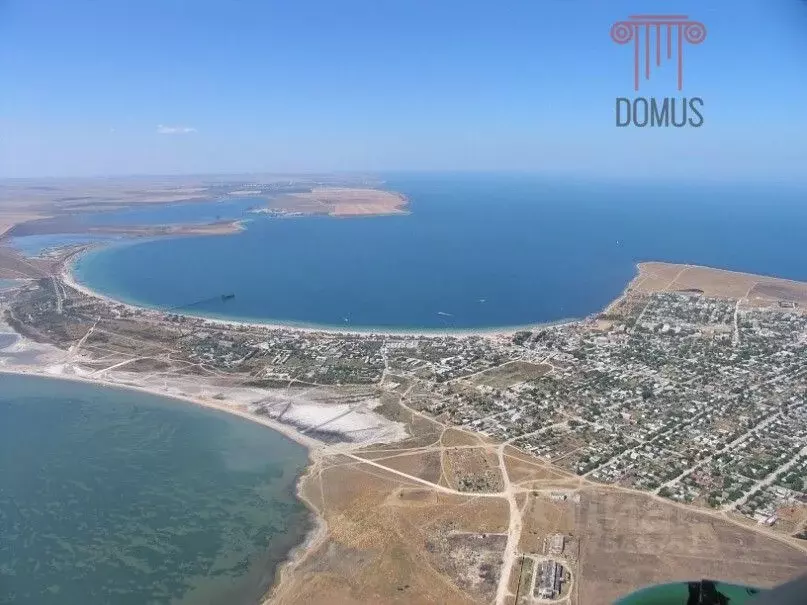 Крым черноморский межводное. Посёлок Межводное Крым. Крым Черноморское село Межводное. Черноморский район село Межводное. Ярылгачская бухта село Межводное.