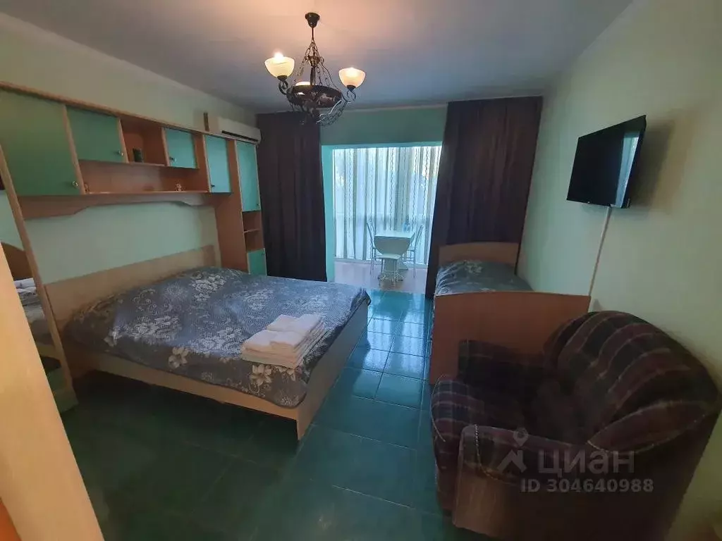 Комната Краснодарский край, Геленджик ул. Крылова, 8 - Фото 1