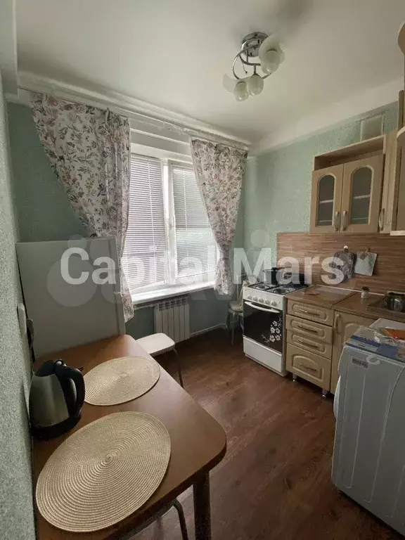 2-к. квартира, 42 м, 5/5 эт. - Фото 0