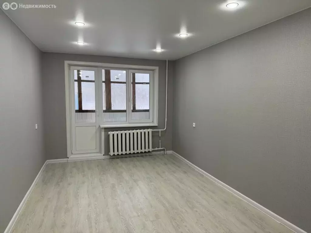 1-комнатная квартира: Киров, микрорайон Радужный, Индустриальная ... - Фото 1