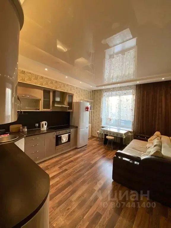 1-к кв. Тюменская область, Тюмень Индустриальная ул., 34 (42.0 м) - Фото 0