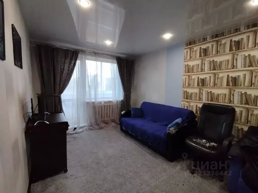 1-к кв. Ленинградская область, Луга ул. Красной Артиллерии, 26 (42.0 ... - Фото 1