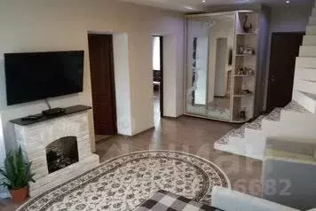 Дом в Крым, Феодосия муниципальный округ, Коктебель пгт ул. Блока, 1Б ... - Фото 1