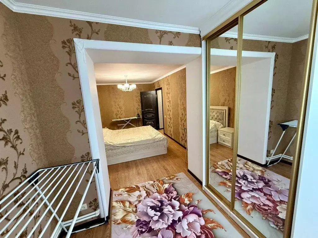 1-к кв. Дагестан, Каспийск ул. М. Халилова, 10 (70.0 м) - Фото 1