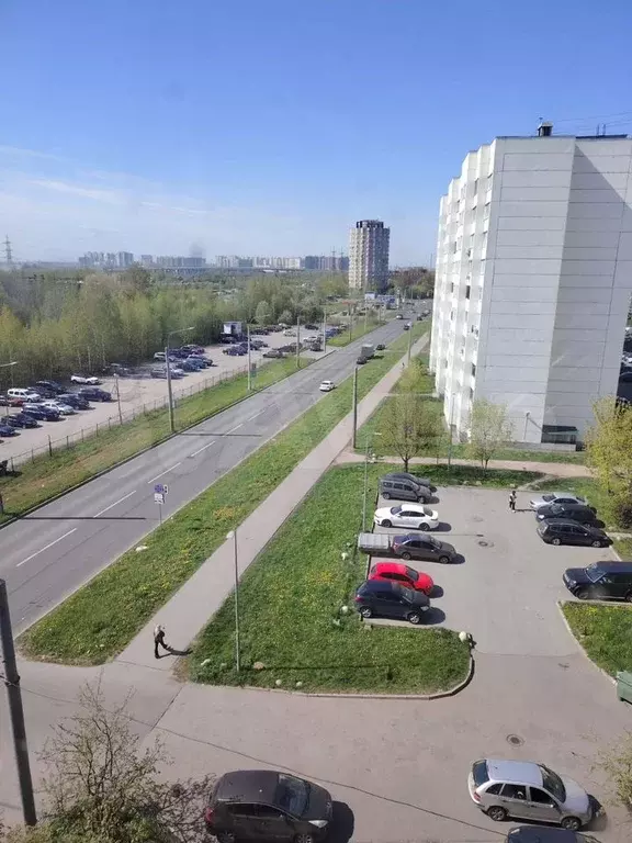 Комната 12 м в 6-к., 6/15 эт. - Фото 1