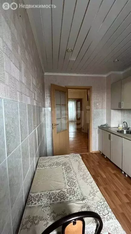 3-комнатная квартира: Жуковка, Почтовая улица, 10 (58.9 м) - Фото 2