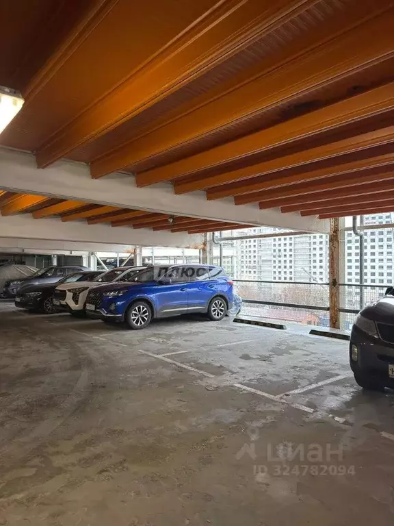 Гараж в Москва Большая Очаковская ул., 7 (13 м) - Фото 2