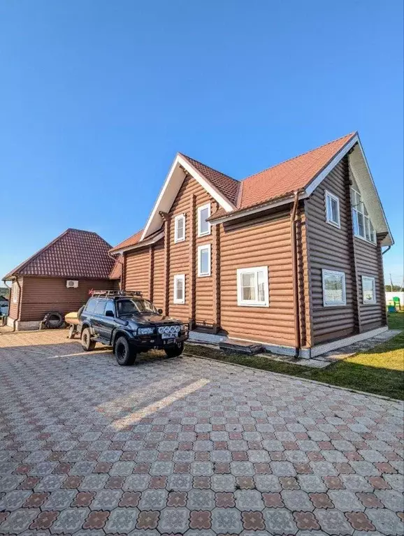 Коттедж в Красноярский край, Большемуртинско-Сухобузимский округ, с. ... - Фото 1