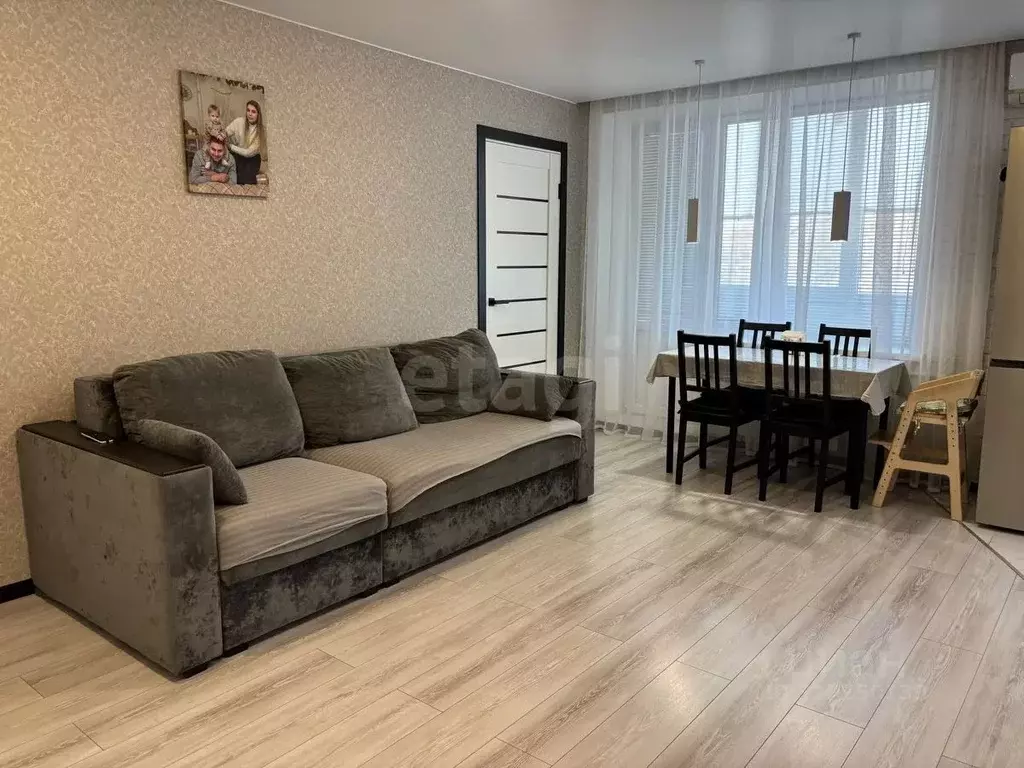 2-к кв. Ленинградская область, Кириши Комсомольская ул., 14 (43.5 м) - Фото 1