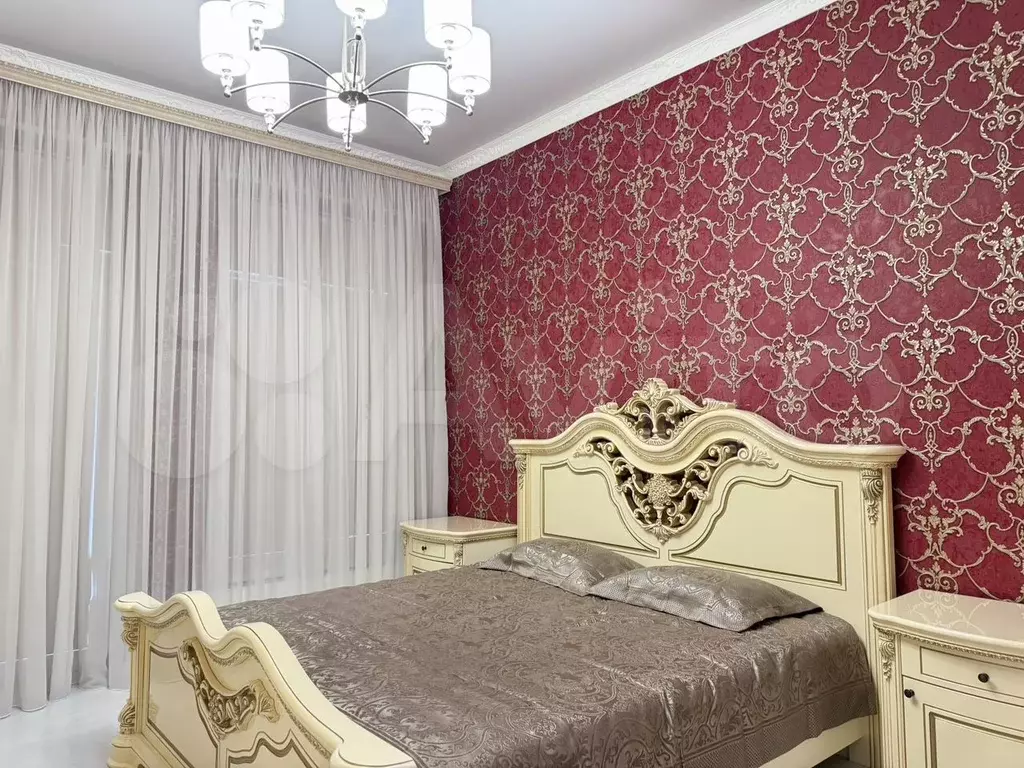 1-к. квартира, 60 м, 4/8 эт. - Фото 1