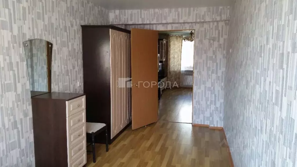 3-к кв. Новосибирская область, Новосибирск ул. Челюскинцев, 18 (57.0 ... - Фото 0