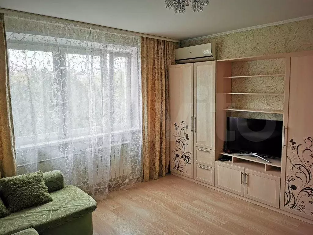 1-к. квартира, 38 м, 6/10 эт. - Фото 1
