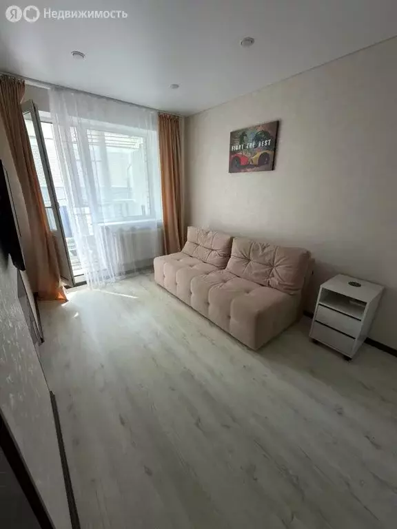 1-комнатная квартира: посёлок Петровский, 1 (26.5 м) - Фото 1
