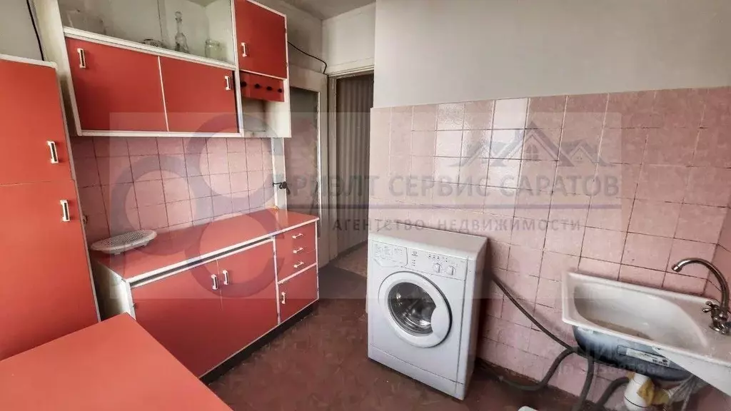 3-к кв. Саратовская область, Саратов ул. Имени М.Ю. Лермонтова, 77А ... - Фото 0