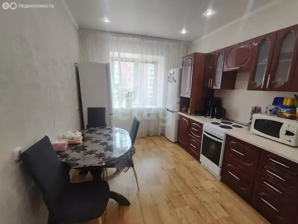 2-комнатная квартира: Абакан, улица Некрасова, 41 (64 м) - Фото 1