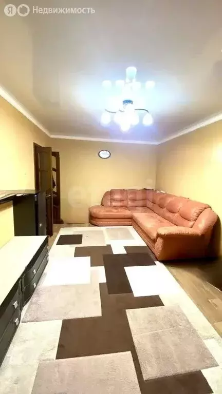 2-комнатная квартира: Альметьевск, улица Шевченко, 134 (53 м) - Фото 1