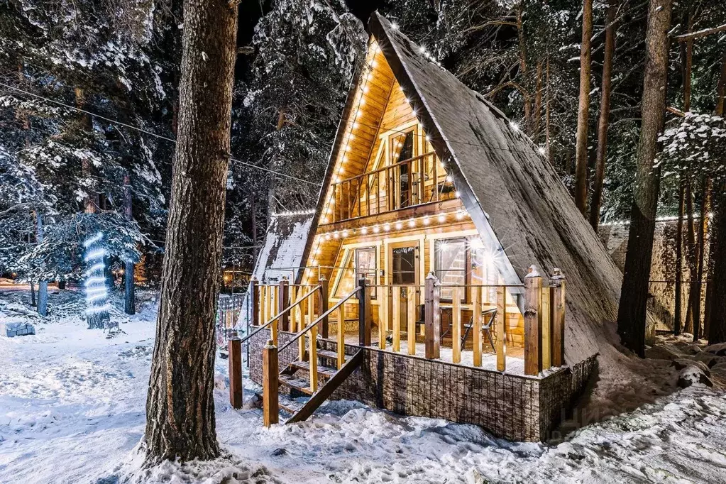 Дом в Кабардино-Балкария, Эльбрусский район, с. Терскол ул. Иткол, 9Е ... - Фото 1