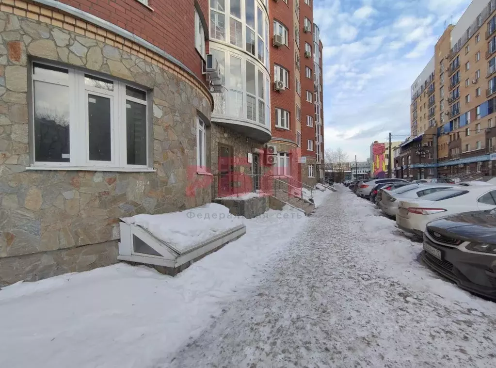 Помещение свободного назначения в Тюменская область, Тюмень ул. ... - Фото 2