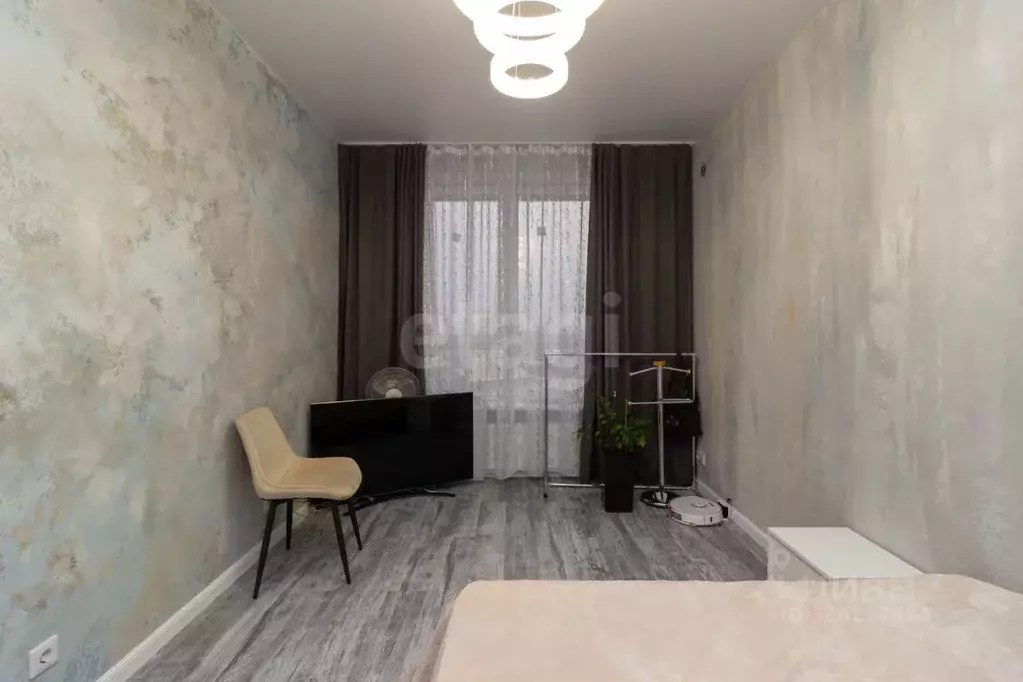 1-к кв. Красноярский край, Красноярск Октябрьская ул., 16 (43.0 м) - Фото 1