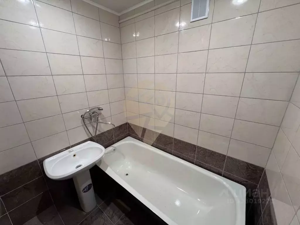 2-к кв. Белгородская область, Старый Оскол Углы мкр, 20 (51.0 м) - Фото 1