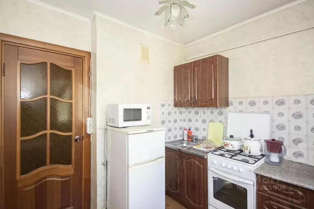 1-к кв. Тюменская область, Тюмень Фабричная ул., 17 (32.5 м) - Фото 0