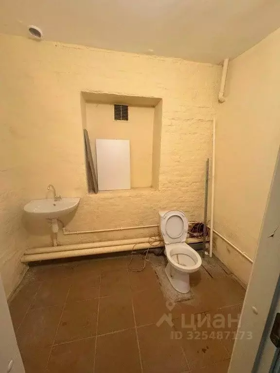 Помещение свободного назначения в Псковская область, Псков Кузнецкая ... - Фото 2