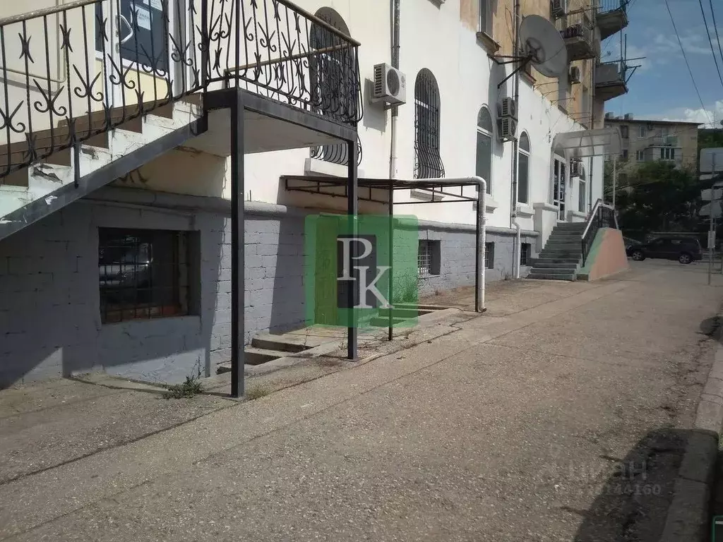 Торговая площадь в Севастополь ул. Очаковцев, 39 (245 м) - Фото 2