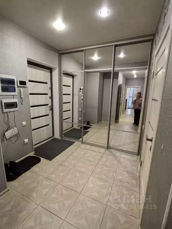 3-к кв. Татарстан, Казань ул. Азата Аббасова, 11 (82.0 м) - Фото 1