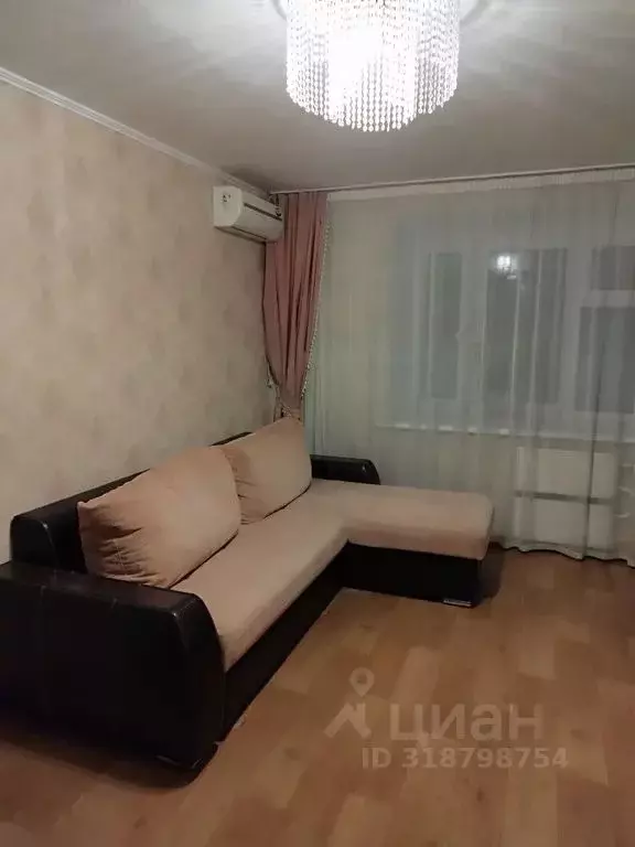 1-к кв. Татарстан, Казань ул. Аделя Кутуя, 35 (38.0 м) - Фото 1