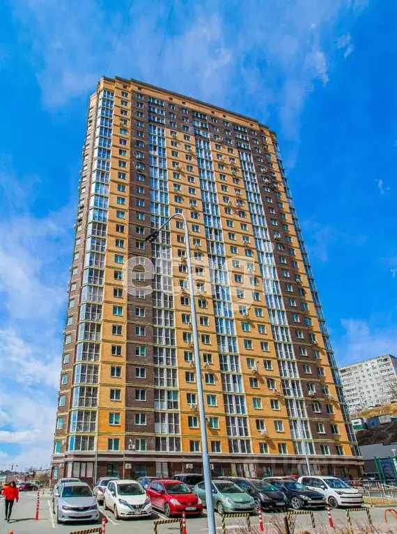 2-к кв. Приморский край, Владивосток ул. Нейбута, 4А (59.7 м) - Фото 0