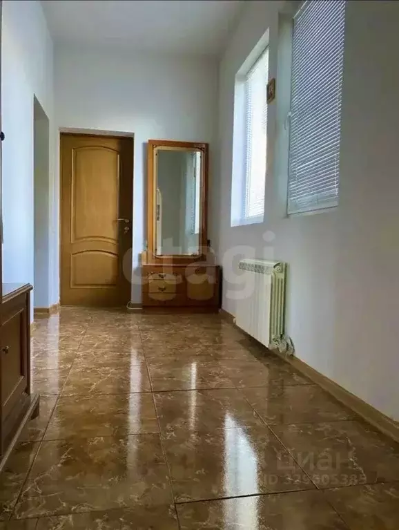 2-к кв. Крым, Ялта ул. Кучера, 6 (73.0 м) - Фото 1