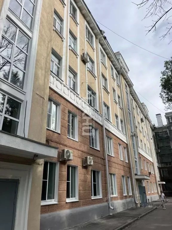 3-к кв. Нижегородская область, Нижний Новгород ул. Минина, 5 (75.6 м) - Фото 0
