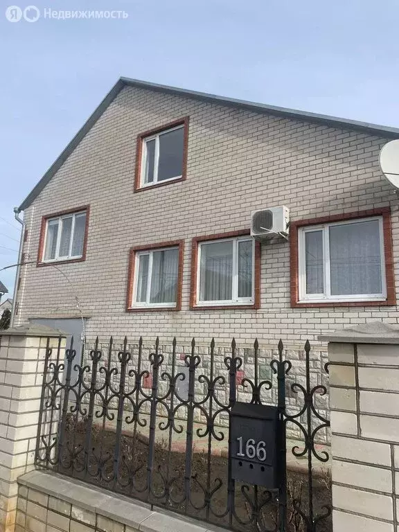 Дом в Невинномысск, улица Комарова (152.8 м) - Фото 0