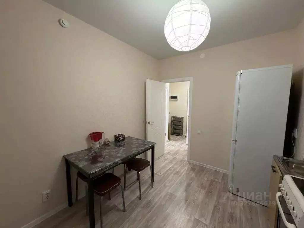 1-к кв. Татарстан, Набережные Челны ул. Академика Королева, 20Г (32.0 ... - Фото 2