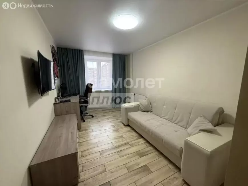 2-комнатная квартира: Миасс, улица Победы, 12 (74 м) - Фото 1