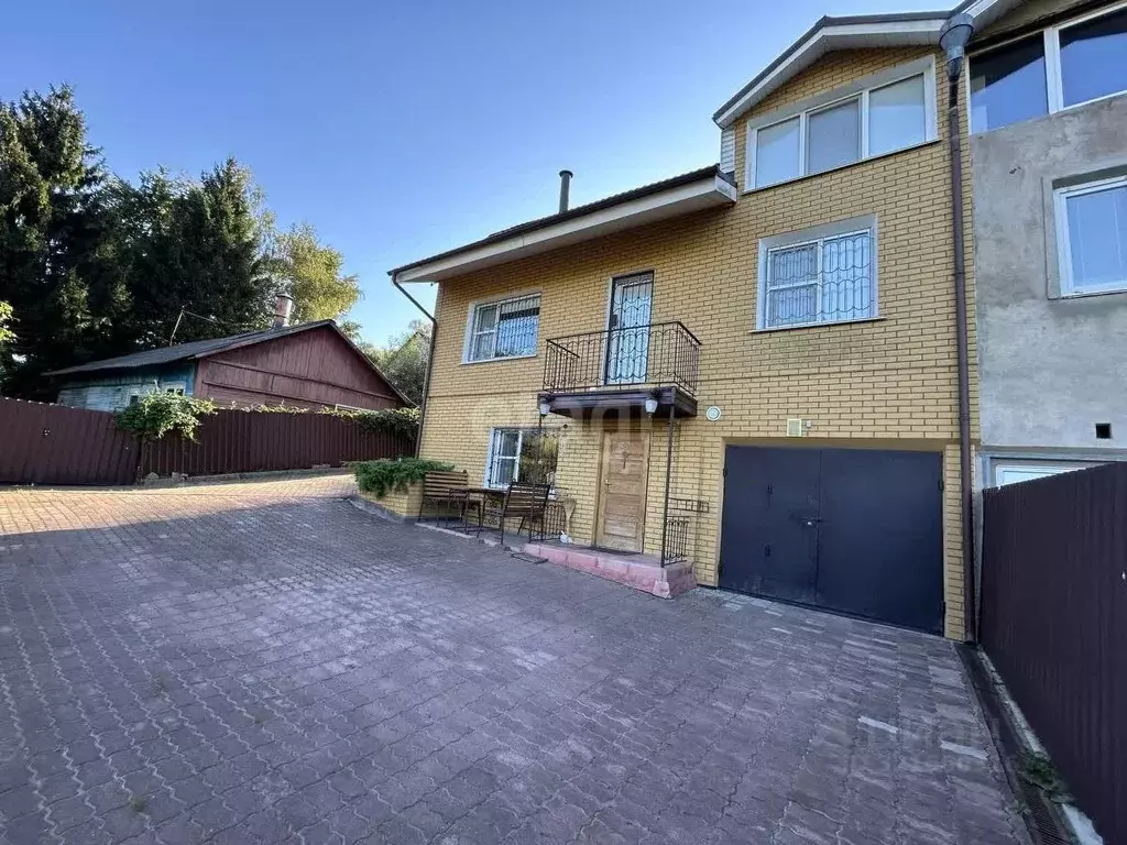 Таунхаус в Смоленская область, Смоленск Загорная ул., 27 (260 м) - Фото 1